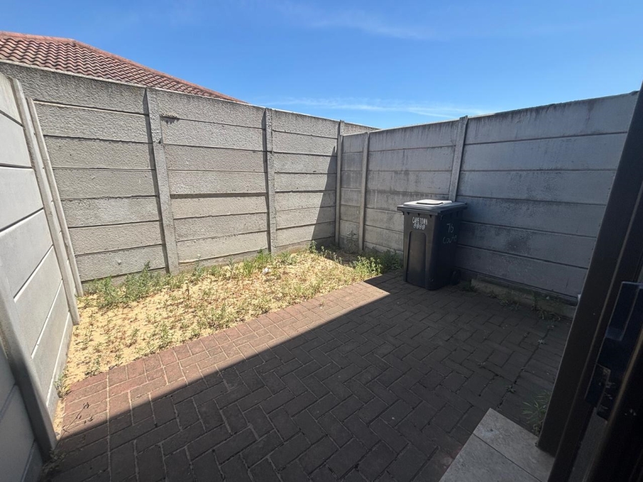 2 Bedroom Property for Sale in Hagley Western Cape